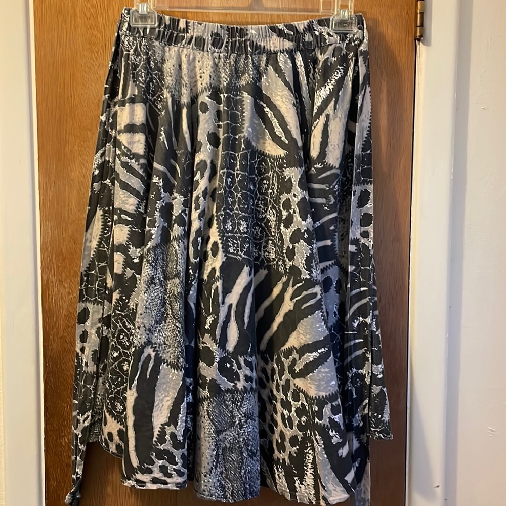 Flint & Moss New York Woman’s Sz M/M Snake/Animal Print Boho Skirt
